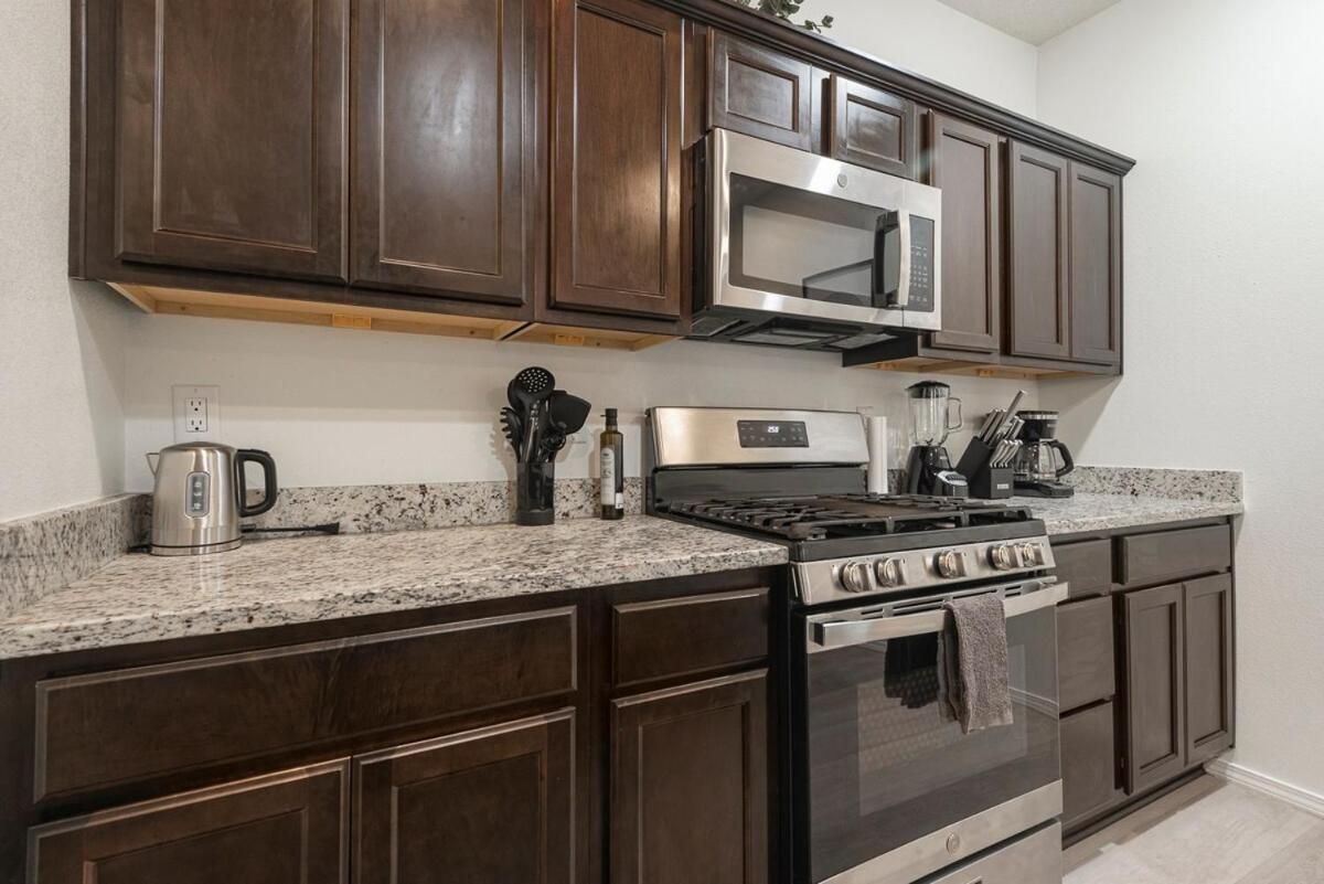 Modern Home 3Br Next To Airport & Netflix Albuquerque Extérieur photo